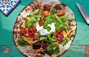 Photo Recette Tortilla Garnie de Hoummos à la Lime à la Mode du Sud-Ouest