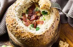 Photo Recette Fondue au Fromage dans un Bol de Pain