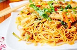 Photo Recette Nouilles Chinoises au Poulet & aux Légumes