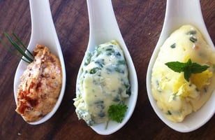 Photo Recette Punchez vos Épis de Maïs avec 3 Recettes de beurre Aromitisé