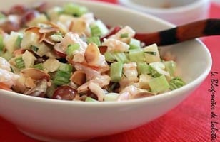 Photo Recette Salade Waldorf aux Crevettes Raisins et Amandes