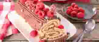 Bûche de Noël au Chocolat et Gelée de Framboise